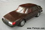 Saab_900_Combi_4D_v3_Dark_Brown_aS.jpg (13619 bytes)