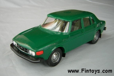 Saab_99_4D_Sedan_v1_Green_USA_aN.jpg (57582 bytes)