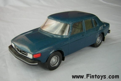 Saab_99_4D_Sedan_v2_Dark_Blue_aN.jpg (56134 bytes)