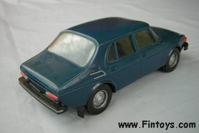 Saab_99_4D_Sedan_v2_Dark_Blue_bN.jpg (56110 bytes)