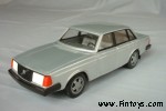 Volvo_240_TURBO_Silver_aS.jpg (4914 bytes)