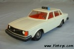 Volvo_244_DL_Police_Finland_aS.jpg (5026 bytes)