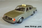 Volvo_244_DL_Taxi_Finland_aS.jpg (5252 bytes)