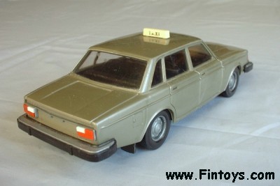 Volvo_244_DL_Taxi_Finland_bN.jpg (23232 bytes)