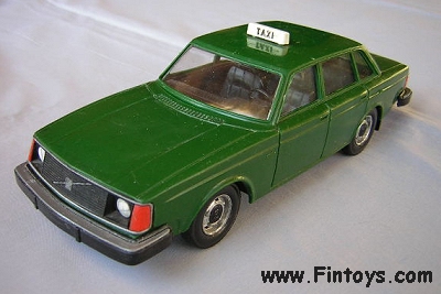 Volvo_244_GL_Green_v2_Taxi_aN.jpg (76623 bytes)