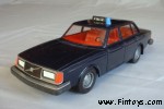 Volvo_244_GL_Police_Finland_aS.jpg (5406 bytes)