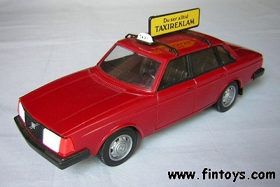 Volvo_244_GL_Taxi_Sweden_Red_aN.jpg (52167 bytes)