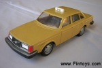 Volvo_244_GL_Yellow_Taxi_aS.jpg (12104 bytes)